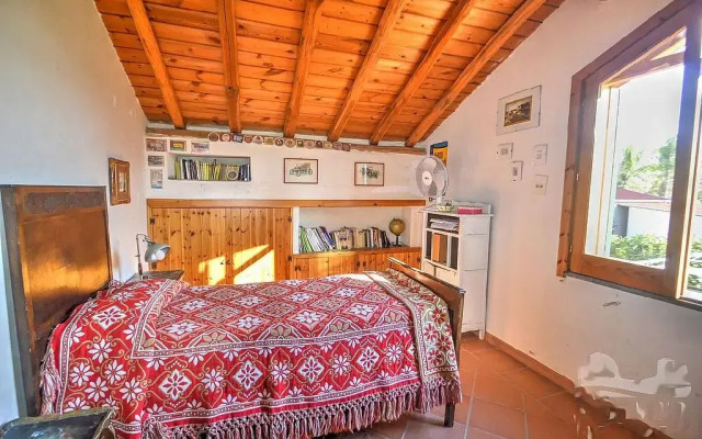 Villa With Garden in Sicily Near the sea