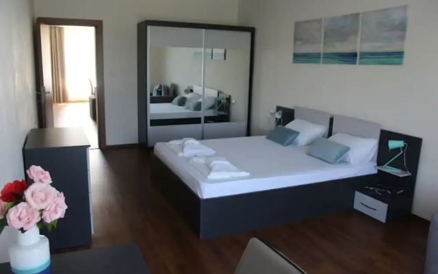 Solei Apartments