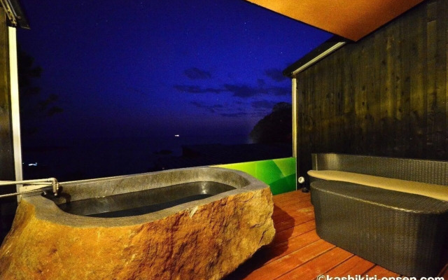 XYZ Private spa and Seaside Resort