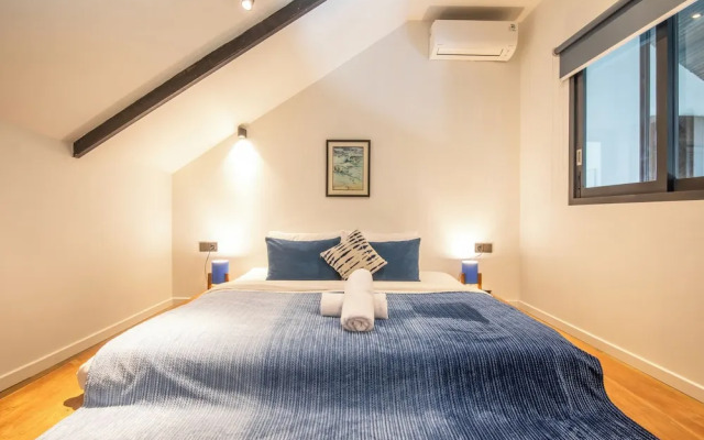 Luxurious 6BR Clifftop Villa, 5 Minutes to Bingin