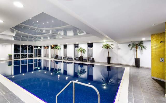 Crowne Plaza Reading