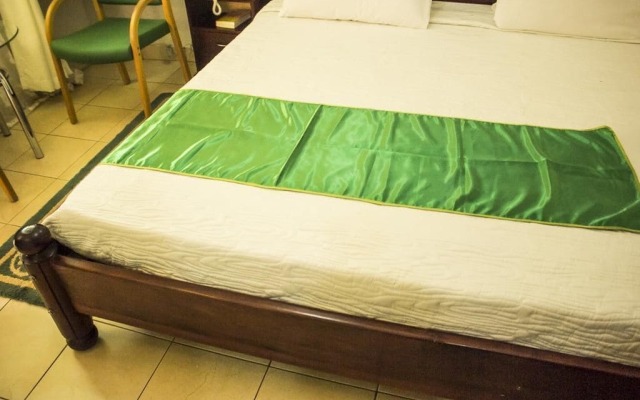 Scroll Inn Hotel