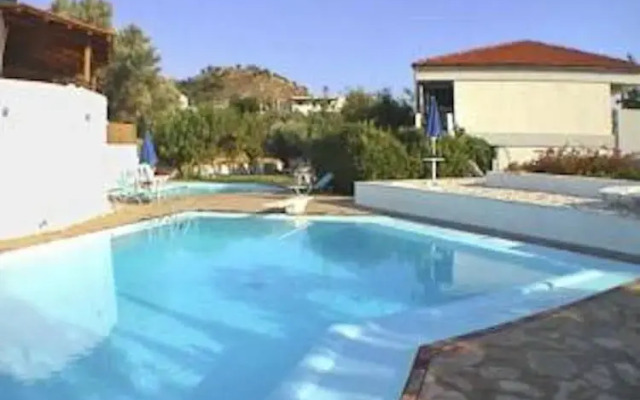 Sunningdale Bungalows