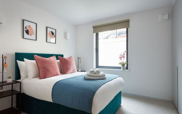 Hammersmith Mews by Viridian Apartments