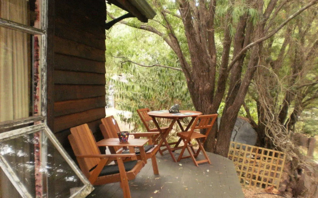 The Black Cockatoo Nannup