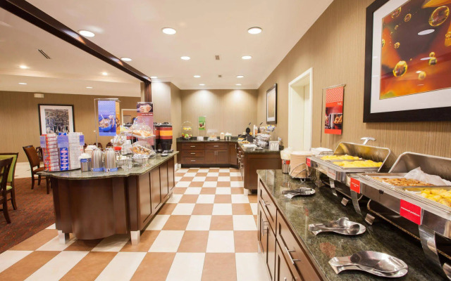 Hampton Inn Charleston-North