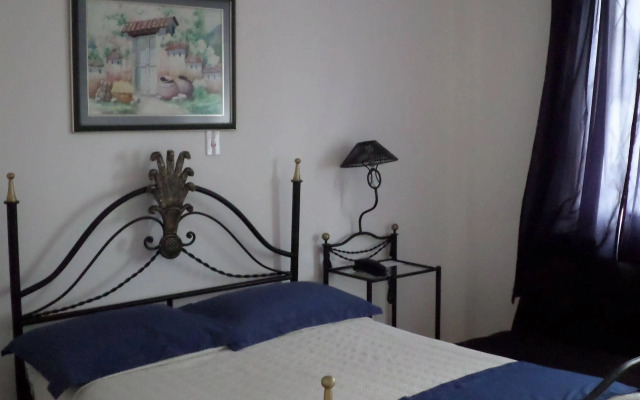 Balmoral Apartments and suites