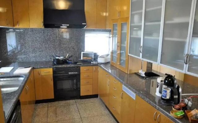 Sapporo Luxury House