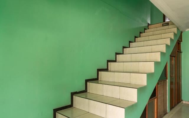 RedDoorz @ Cibogo Puncak Bogor 2