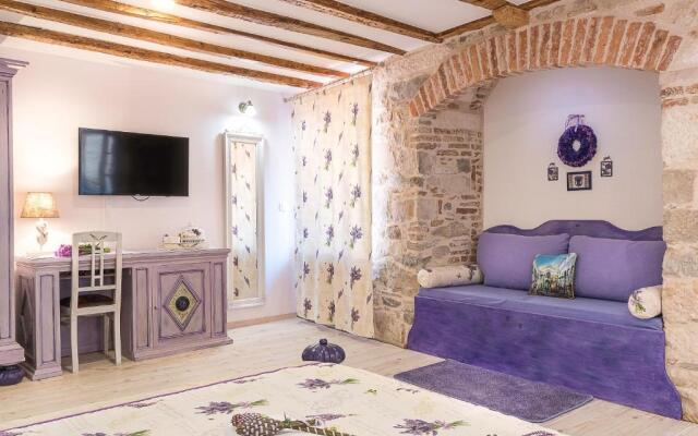 Boutique Cardea