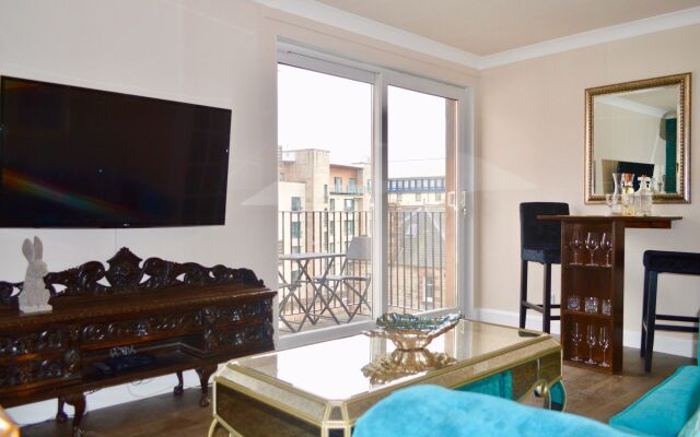 1 Bedroom Apartment On Royal Mile