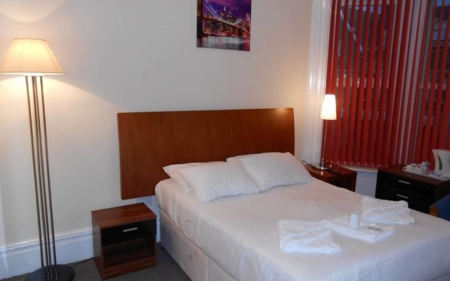 Las Palmas Hotel by the Sea