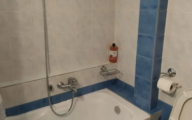Marousi Comfy Apartment With Balcony