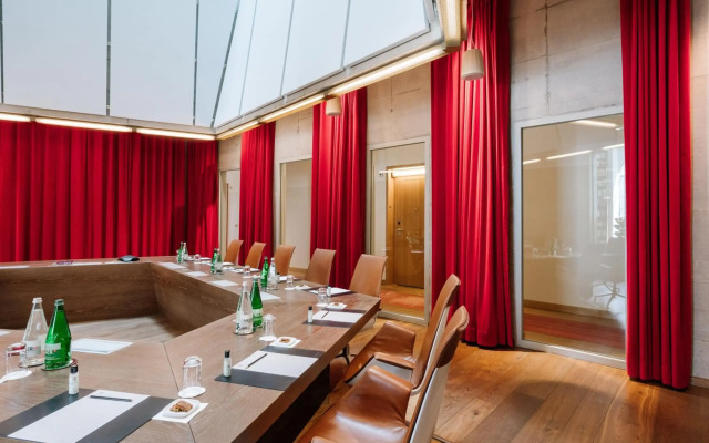 B2 Boutique Hotel and Spa