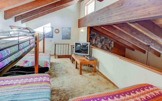 Mammoth Pines #02 - Year-round Activities!