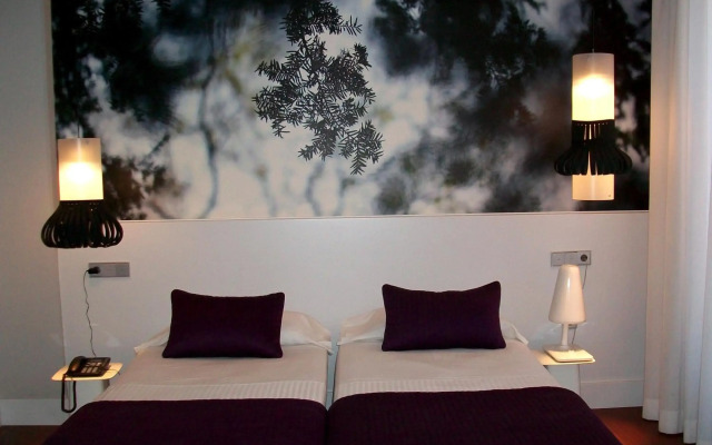 Khu Hotel