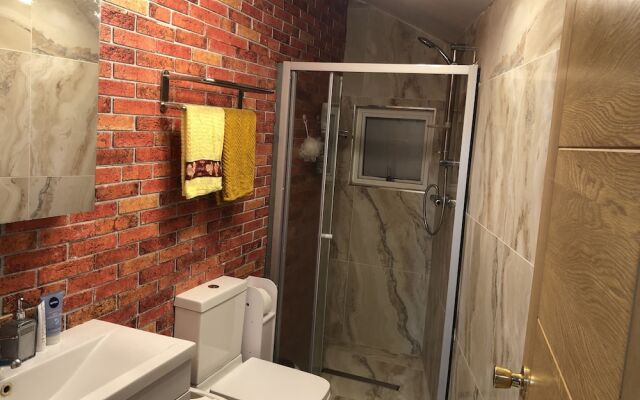 Centrally Located 4 Bedroom House