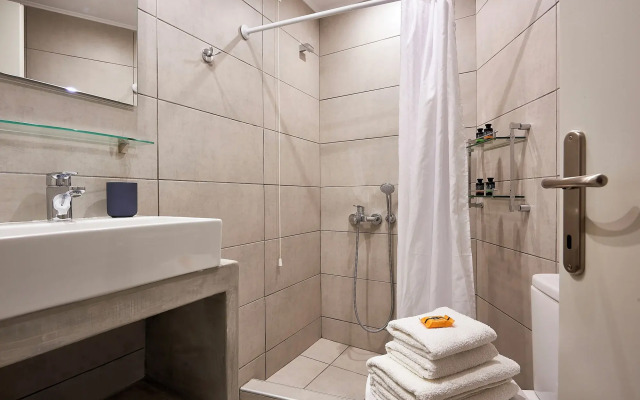 Kythnos Bay Hotel