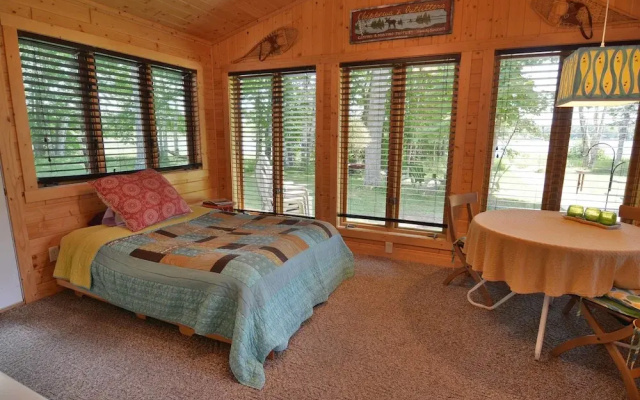 Namakagon Landing 4 Bedroom Home by RedAwning