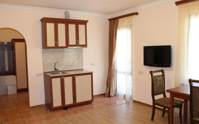 Ariana Family Hotel