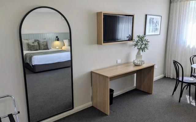 The Clairfield Hotel