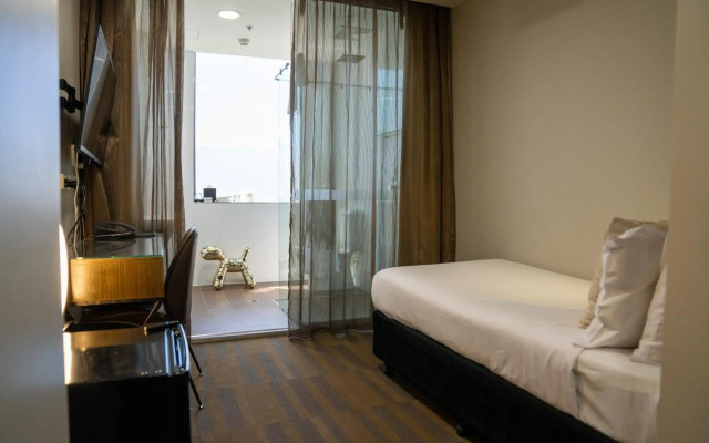 57 Hotel