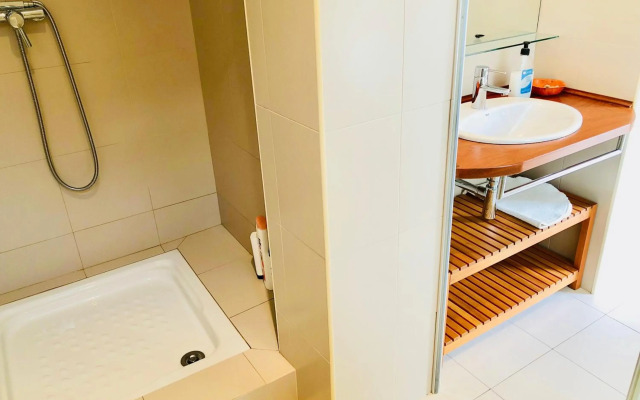 Covas Seabreeze Cottage