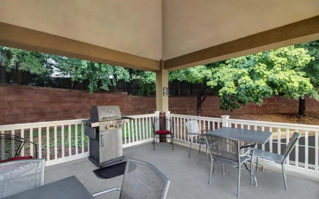 Candlewood Suites Winchester by IHG