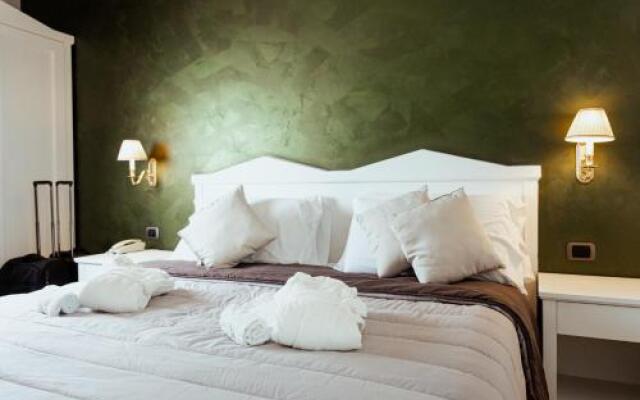 Tuo Hotel