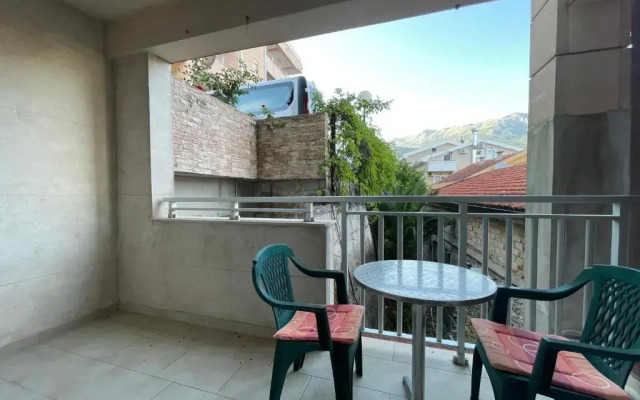 Comfort Family Apartment Budva