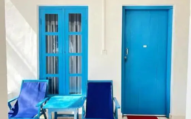 Tsunami Beach Hotel