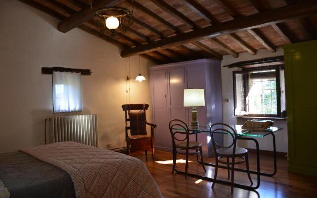 SCAPPO IN UMBRIA, Casale Nicoletta