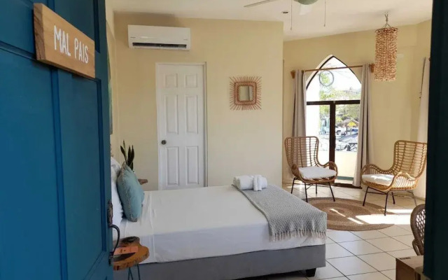 Zulu Surf Hotel