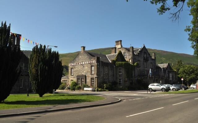 Atholl Arms Hotel