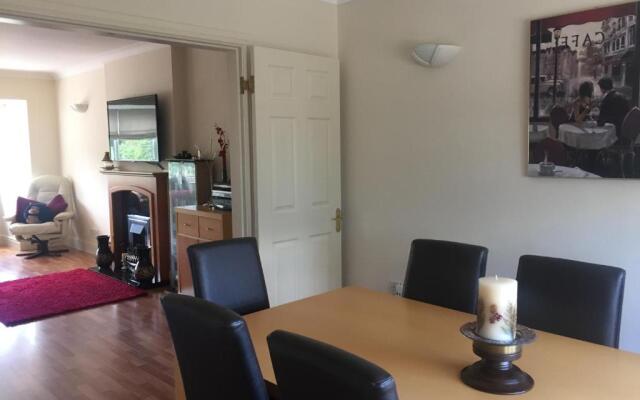 Highbury House, Warm and Welcoming.