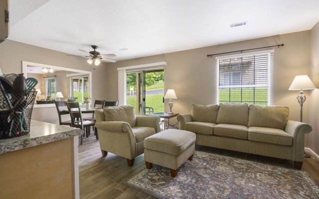 Abby Lane Leisure Time - Near Lake Taneycomo