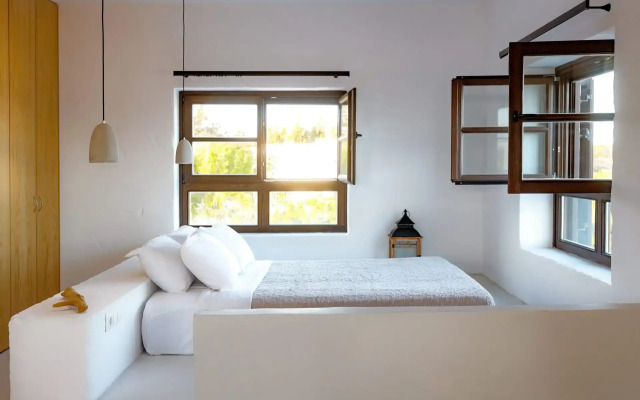 Crystalia Beach House