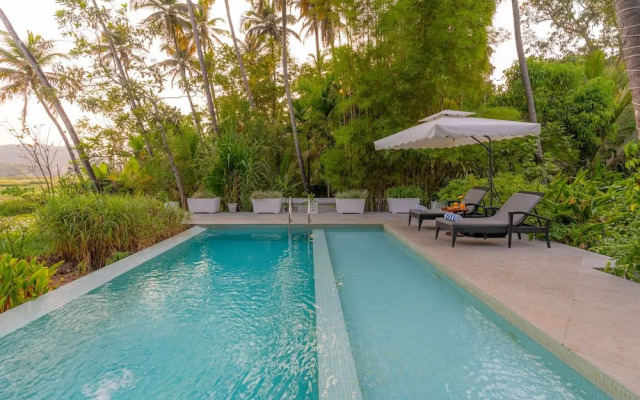 Loto Bianco by Hireavilla -4br w Pvt Pool Siolim