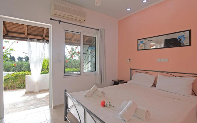 Alluring apartment in Mpenitses with shared pool