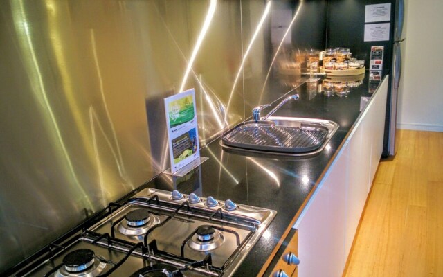 About Melbourne Apartments
