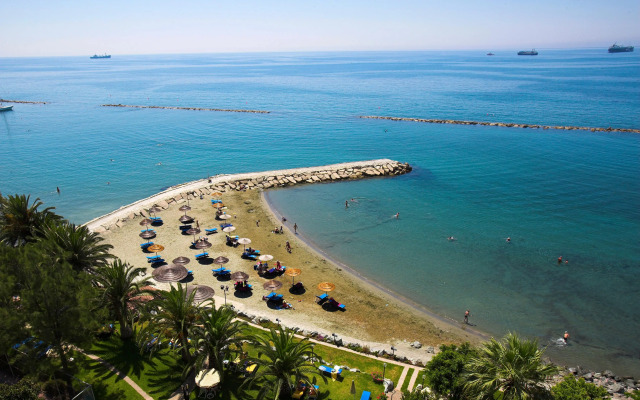 Crowne Plaza Limassol by IHG