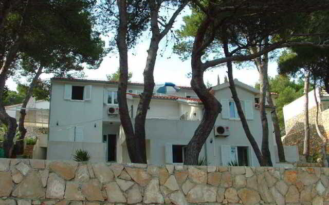 House Ivo
