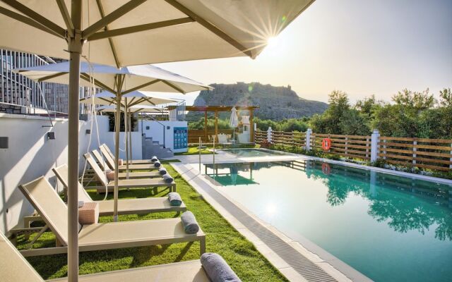 Kouros Stone Suites