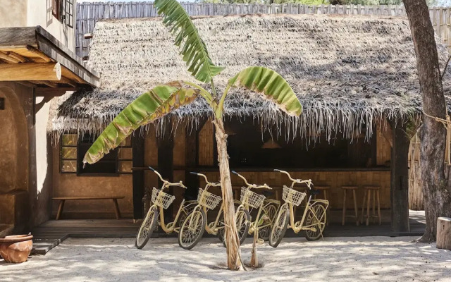 The Island Houses Gili Meno