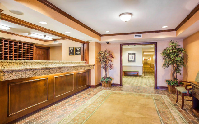 Suburban Extended Stay Hotel North - Ashley Phosphate