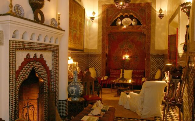 Riad Kaiss by Anika