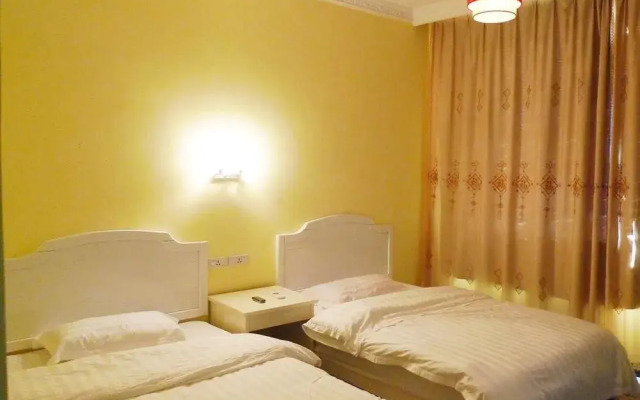 Yangshuo Romantic Hostel