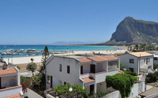 Villa Bonfiglio fronte mare e centralissima