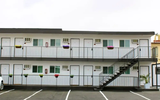 Nirvana Hotel