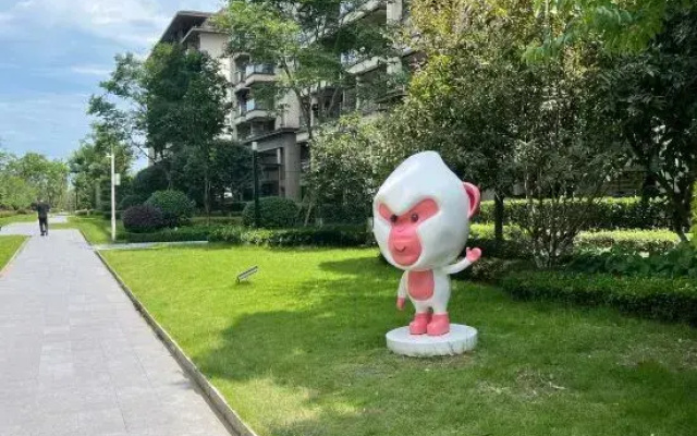 Emeishan Ximan Light and Elegant Resort Hotel